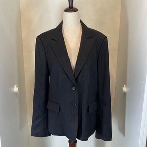 Epic New York 2 Button Charcoal Pinstriped Blazer Size 12